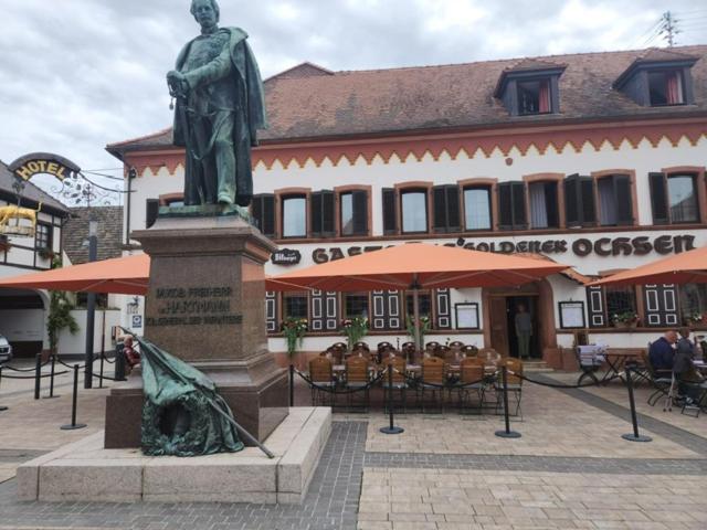 Hotel Zum Goldenen Ochsen Maikammer Exterior foto